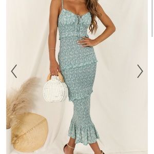 Show Po Certain Type Dress in Green Floral